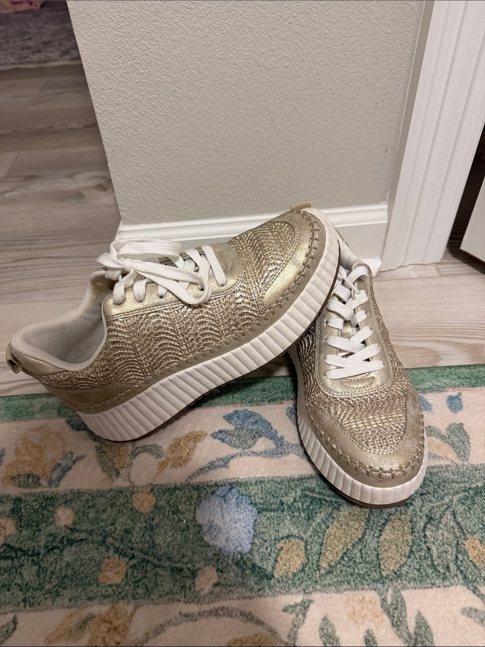 Metallic Gold Women's Platform Sneakers - Stylish Comfort